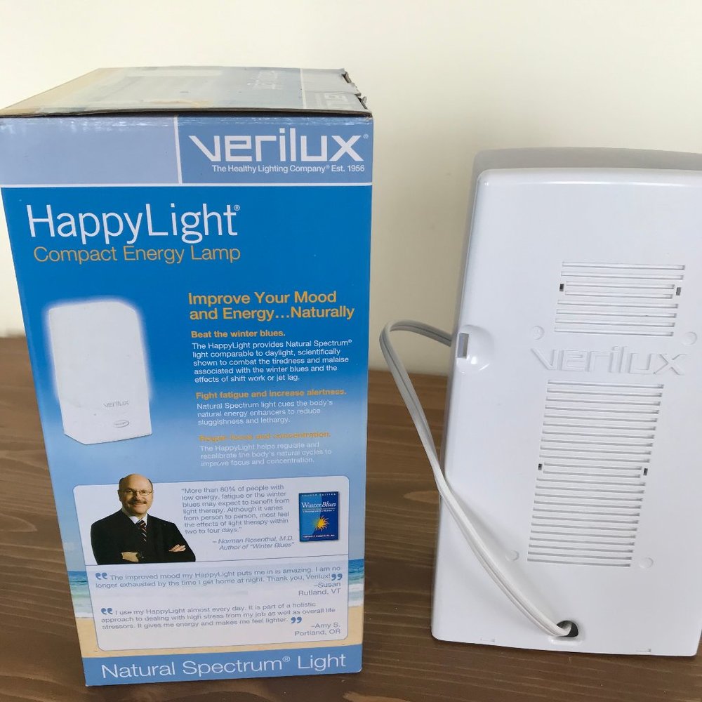 Verilux Happy Light Natural Spectrum Desktop 9" Compact Lamp VT01-SB 2500 - Picture 4 of 6